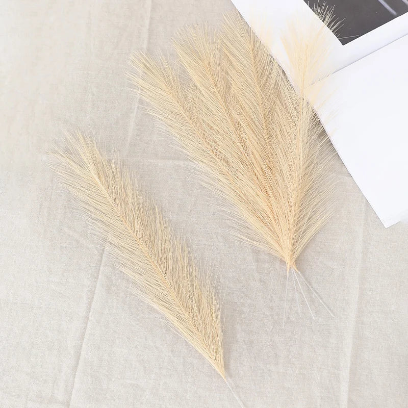 10/30pcs Artificial Pampas Grass – Fluffy Boho Decor for Home & Wedding