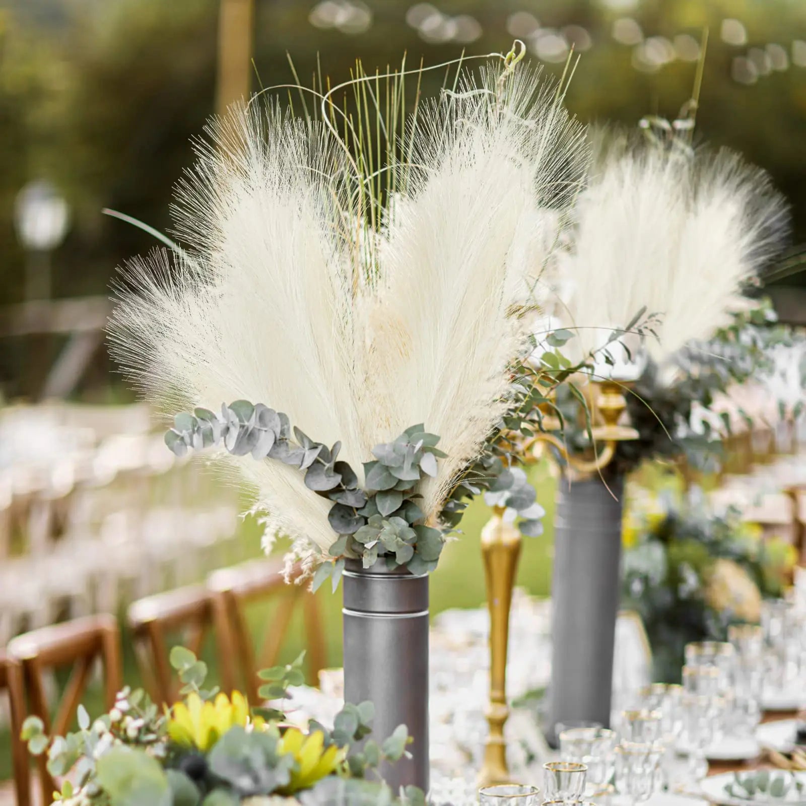 10/30pcs Artificial Pampas Grass – Fluffy Boho Decor for Home & Wedding