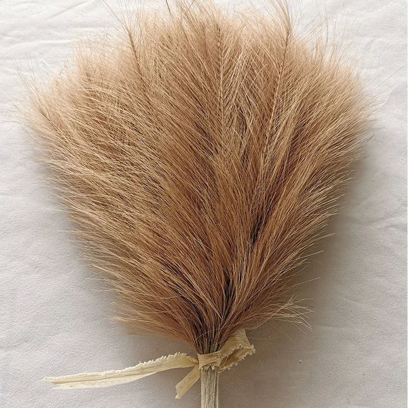 10/30pcs Artificial Pampas Grass – Fluffy Boho Decor for Home & Wedding
